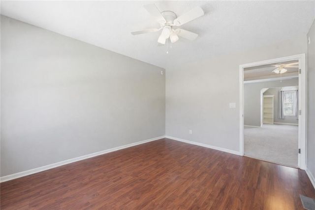 3916 SW Granite Lane, Lee's Summit, MO 64082