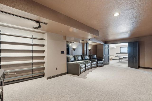 3916 SW Granite Lane, Lee's Summit, MO 64082