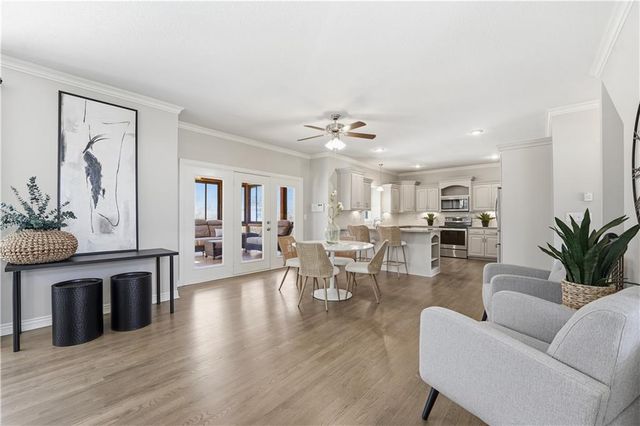 3916 SW Granite Lane, Lee's Summit, MO 64082