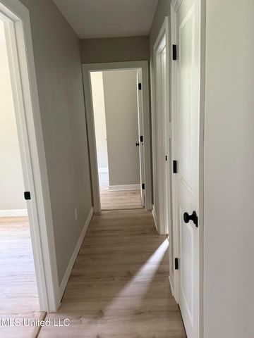 1400 Riverside Drive, Gautier, MS 39553