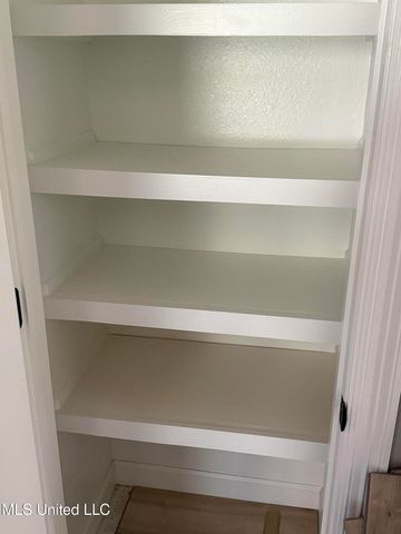 1400 Riverside Drive, Gautier, MS 39553