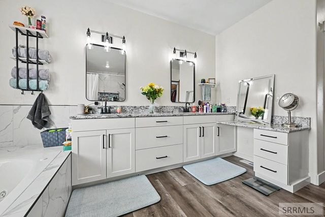 5995 E Sagewood Drive, Idaho Falls, ID 83406