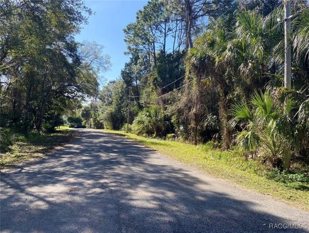 4121 N Sun Dance Point, Crystal River, FL 34428