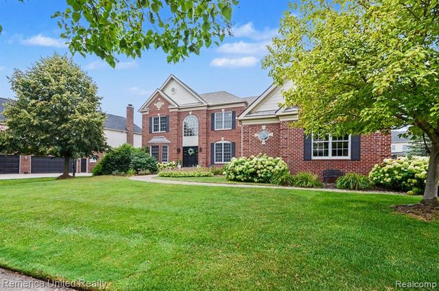 26455 Glenwood Drive, Novi, MI 48374