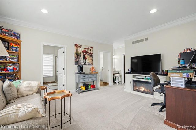 26455 Glenwood Drive, Novi, MI 48374