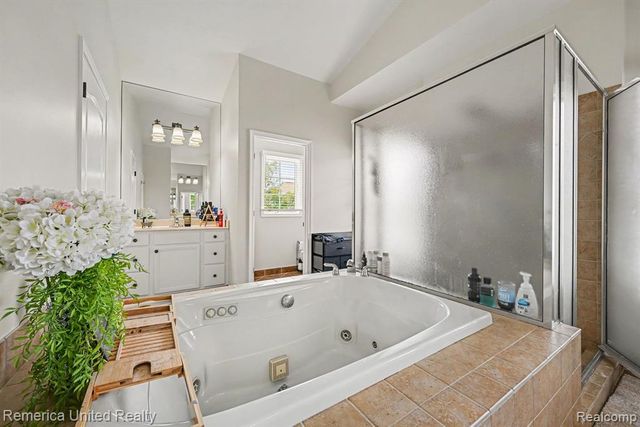 26455 Glenwood Drive, Novi, MI 48374