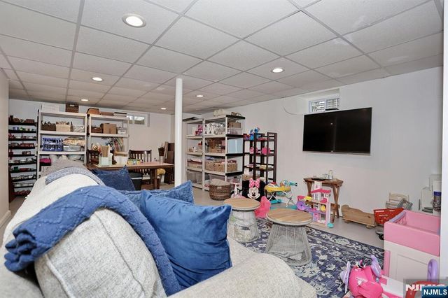 340 Fairway Road, Ridgewood, NJ 07450