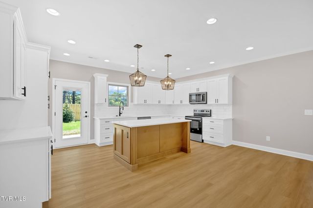 610 Cherry Marie Drive, Jonesborough, TN 37659