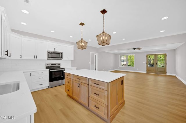 610 Cherry Marie Drive, Jonesborough, TN 37659