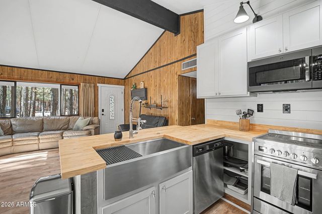 7345 TALL PINE Drive, Pinetop, AZ 85935