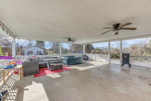 131 Grubb Lane, Bristol, TN 37620