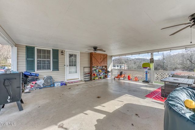 131 Grubb Lane, Bristol, TN 37620