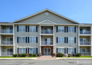 177 Liddle Avenue, Edison, NJ 08837