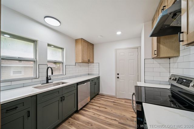 427 S 53rd West Avenue, Tulsa, OK 74127