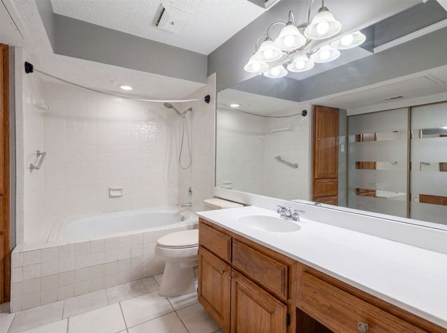 4242 N Capistrano Drive 150, Dallas, TX 75287