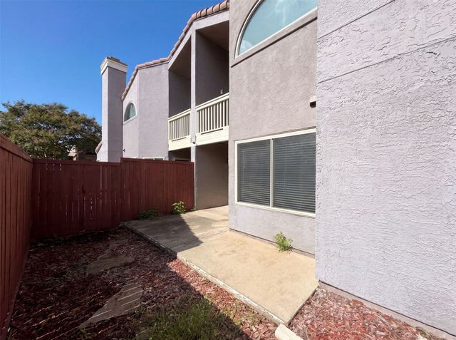 4242 N Capistrano Drive 150, Dallas, TX 75287