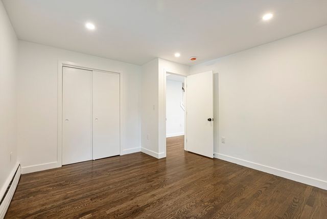 53 Highland St, Walpole, MA 02081