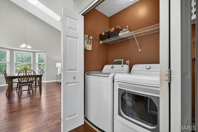 2401 Balaji Court, Ballwin, MO 63011