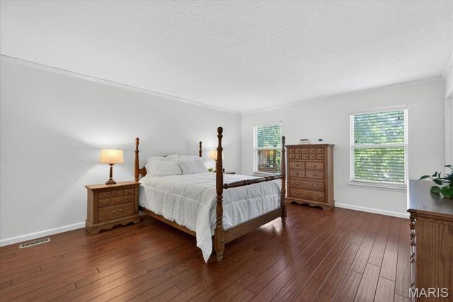 2401 Balaji Court, Ballwin, MO 63011