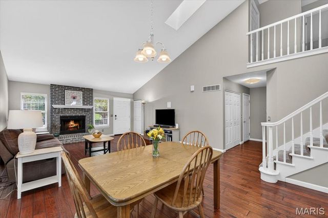 2401 Balaji Court, Ballwin, MO 63011