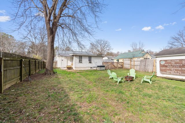 910 NW Georgetown Road NW, Cleveland, TN 37311