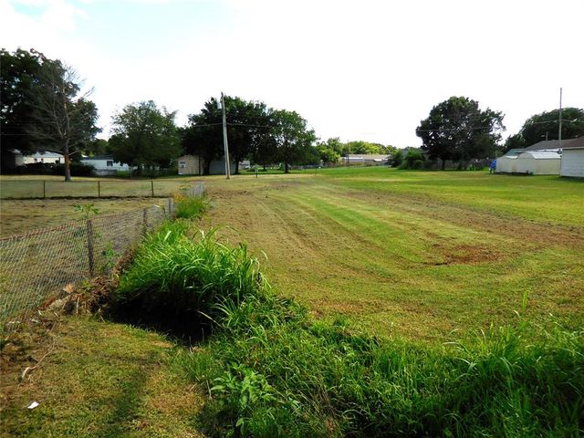 1420 W 17 th Street, Sulphur, OK 73086