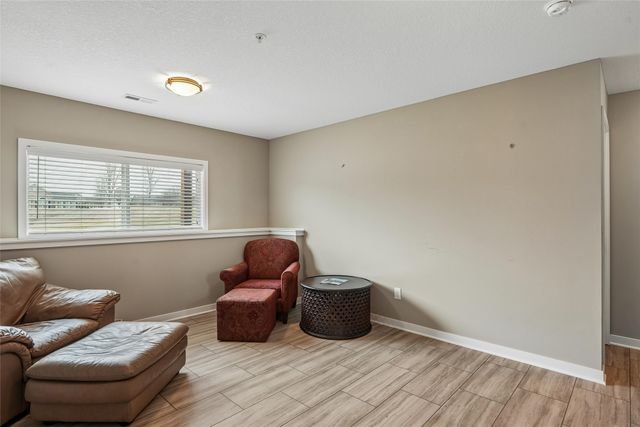 2701 SE 35th Street, Grimes, IA 50111