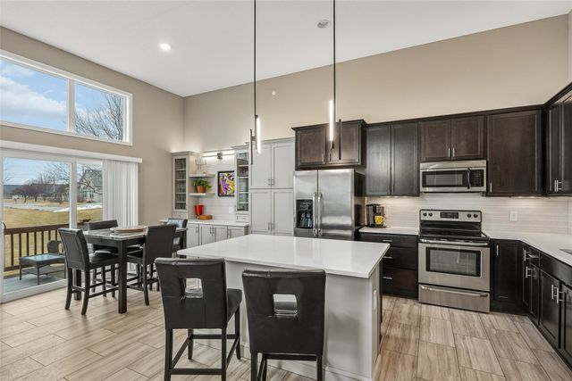 2701 SE 35th Street, Grimes, IA 50111