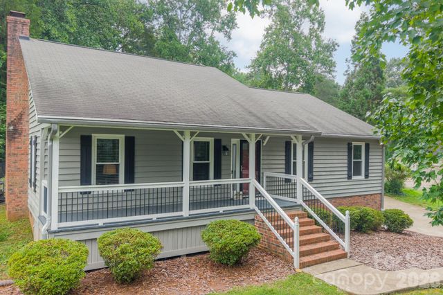 7400 Sample Road, Huntersville, NC 28078