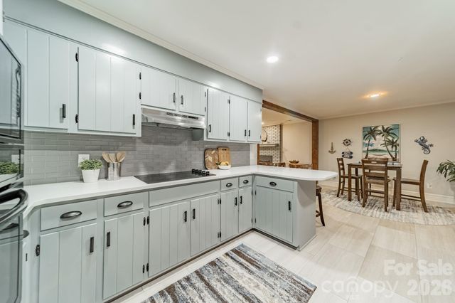 7400 Sample Road, Huntersville, NC 28078