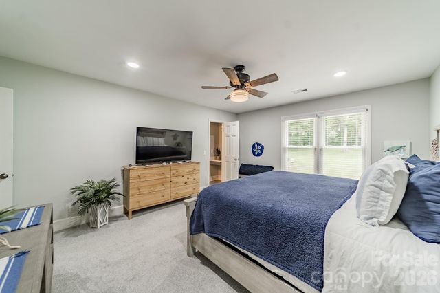 7400 Sample Road, Huntersville, NC 28078