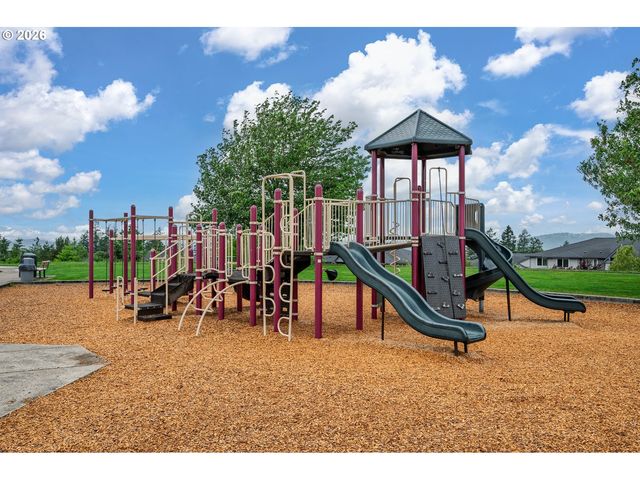 10059 Se BRISTOL Loop, Happy Valley, OR 97086