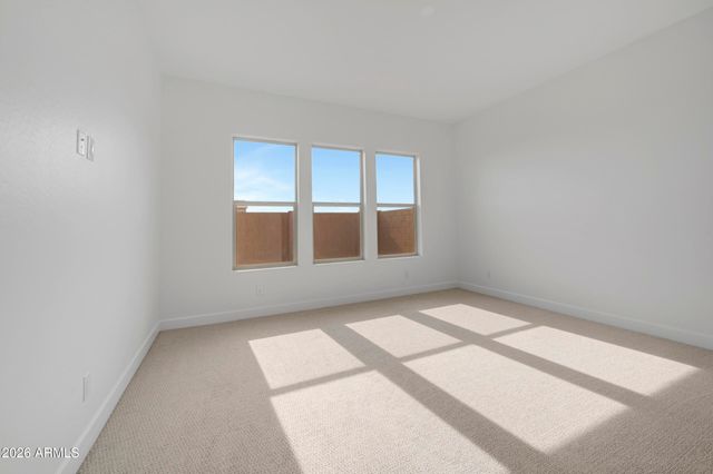 2409 E AMFISSA Drive, San Tan Valley, AZ 85140