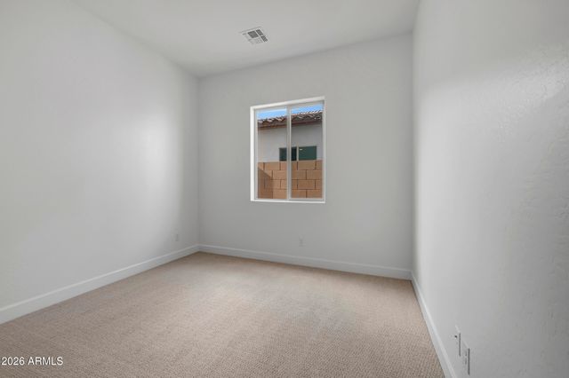 2409 E AMFISSA Drive, San Tan Valley, AZ 85140