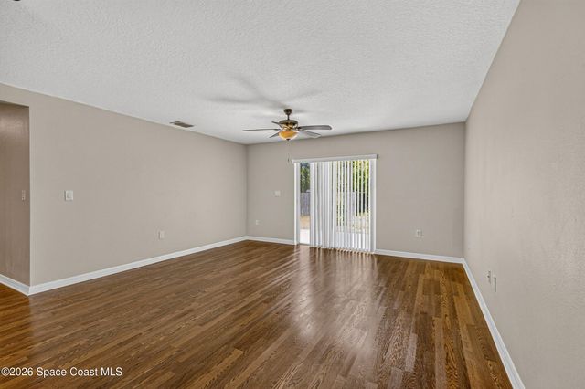 730 Scott Avenue SW, Palm Bay, FL 32908