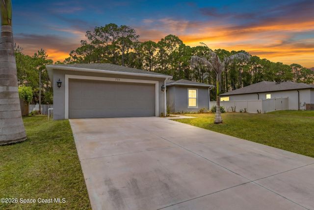 730 Scott Avenue SW, Palm Bay, FL 32908