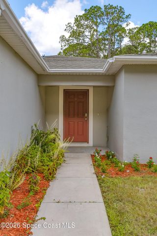 730 Scott Avenue SW, Palm Bay, FL 32908