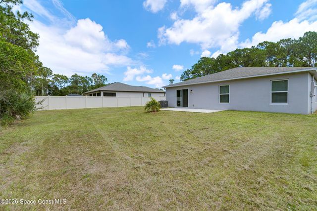 730 Scott Avenue SW, Palm Bay, FL 32908