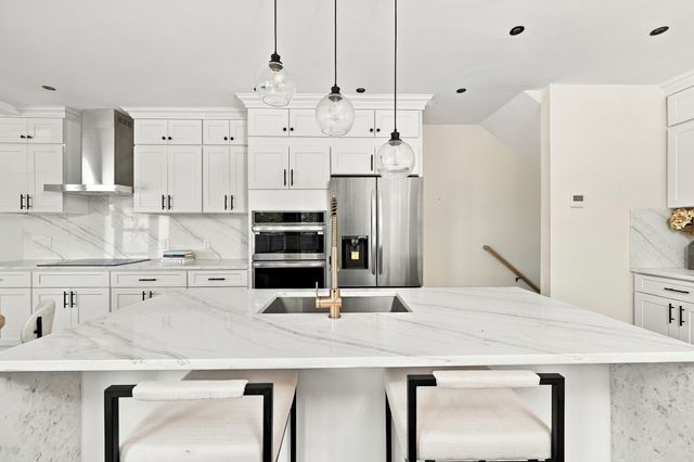 455-457 Summer St 2, Arlington, MA 02474