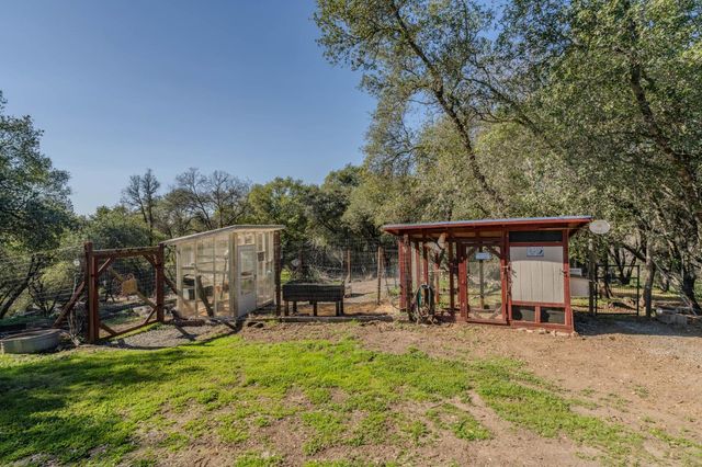4381 Lombardi Dr, Mokelumne Hill, CA 95245