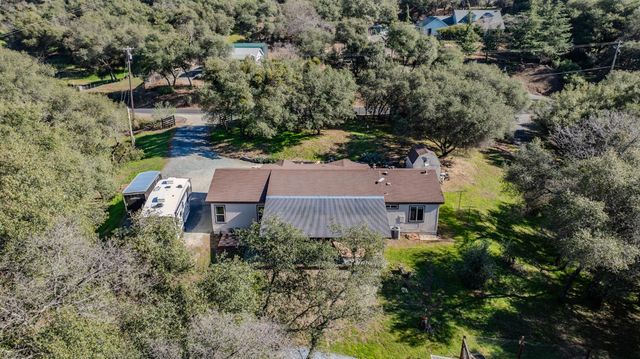 4381 Lombardi Dr, Mokelumne Hill, CA 95245