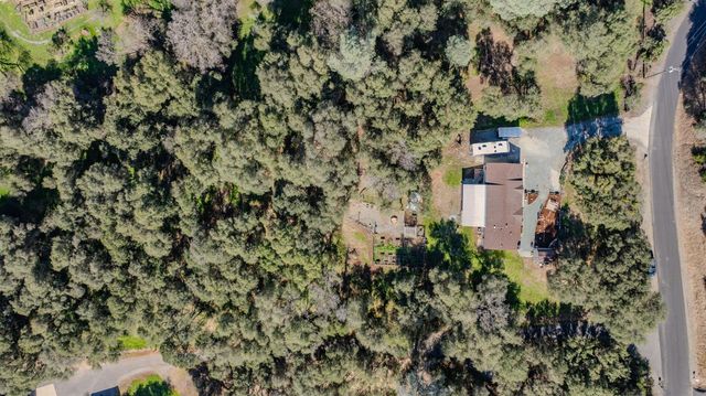 4381 Lombardi Dr, Mokelumne Hill, CA 95245