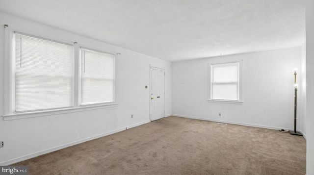 2801 KIRTLAND AVE, District Heights, MD 20747