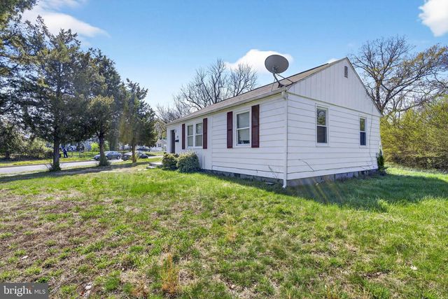 2801 KIRTLAND AVE, District Heights, MD 20747