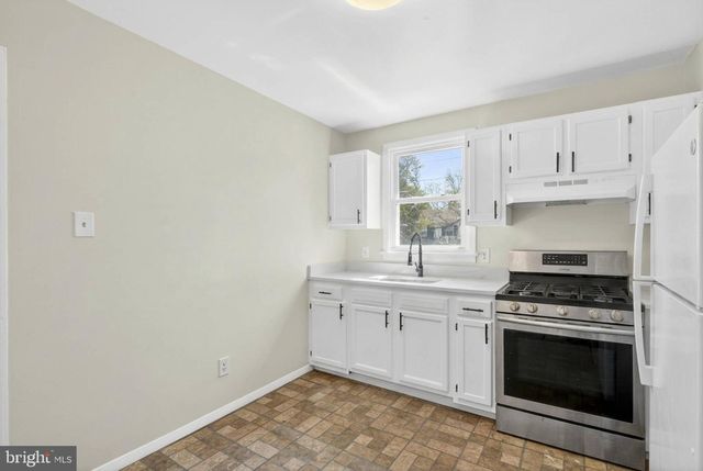 2801 KIRTLAND AVE, District Heights, MD 20747