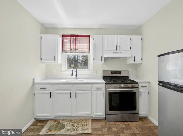 2801 KIRTLAND AVE, District Heights, MD 20747