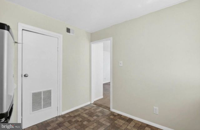 2801 KIRTLAND AVE, District Heights, MD 20747