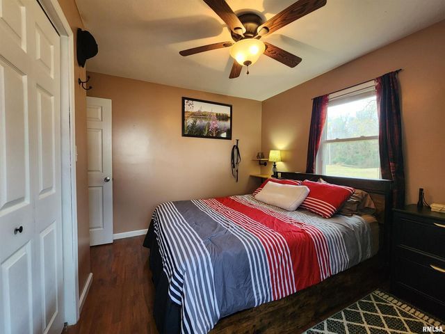 201 LINDSEY Avenue, Metropolis, IL 62960