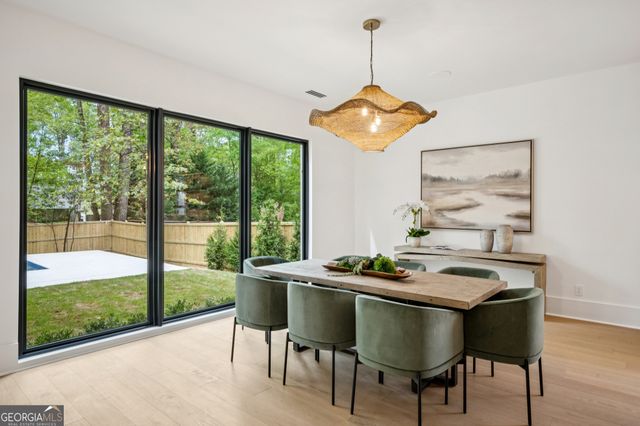 1253 Mayfair Drive NE, Brookhaven, GA 30324