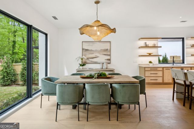 1253 Mayfair Drive NE, Brookhaven, GA 30324